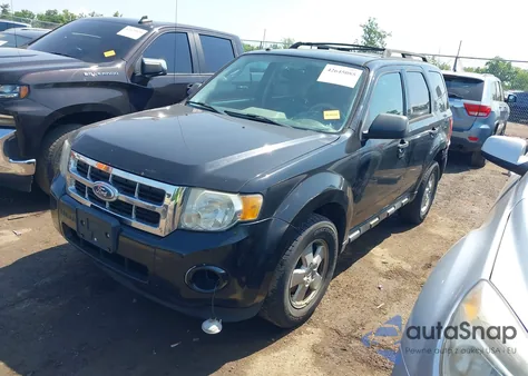 2011 Ford Escape Xlt из США, поврежденный, VIN 1FMCU9DG6BKB21924